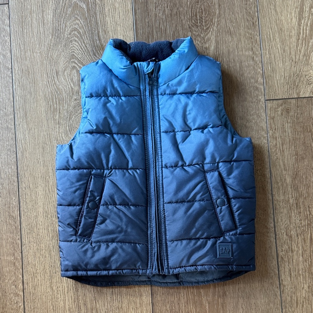 Baby GAP Ombre Navy to Sky Blue Quilted Puffer Vest